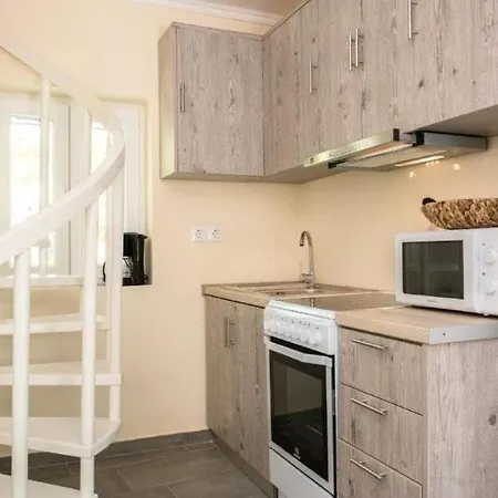Efthimaki Holiday home *